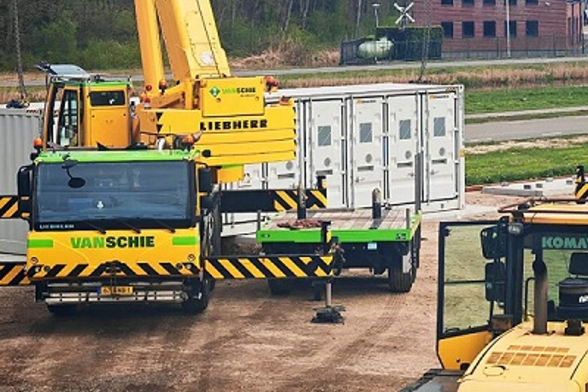 Case Study: Empowering a Dutch Industrial Park with Dawnice 1MW/2MWh Mega-Scale Containerized ESS (May 2026) — Netherlands
