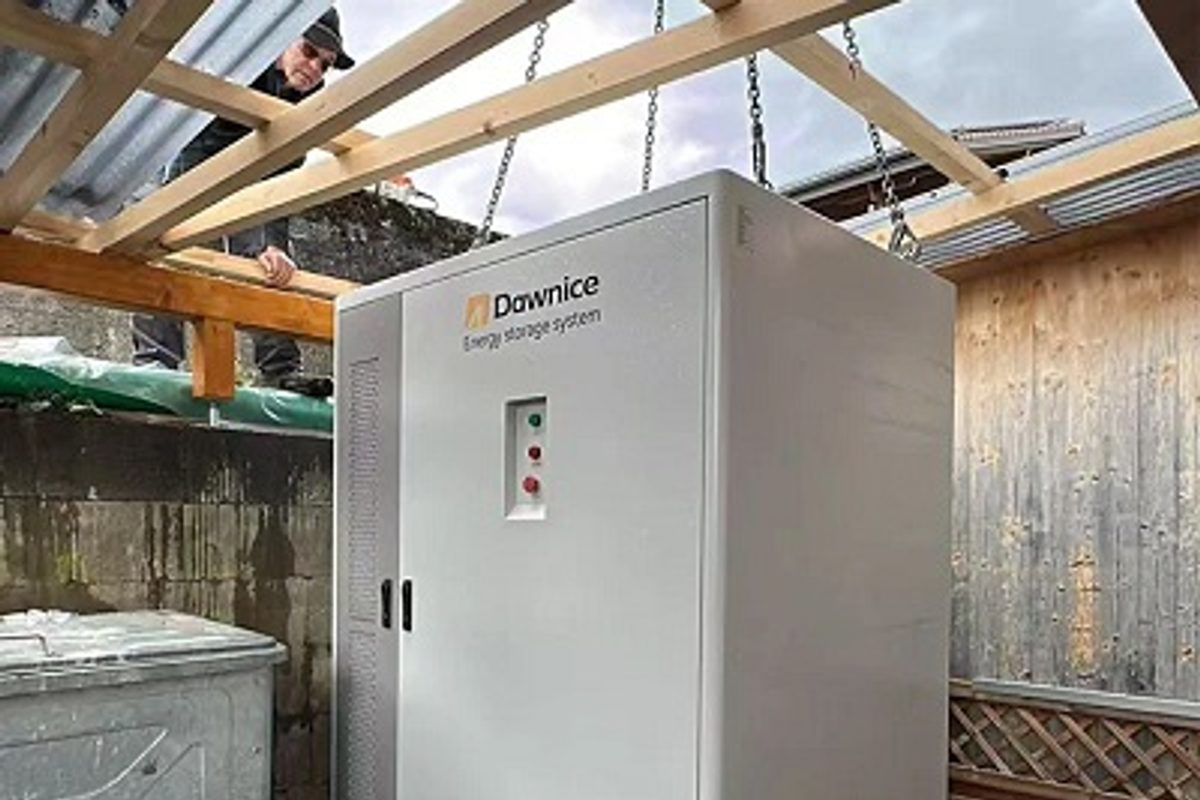 Case Study: Optimizing Commercial Energy Efficiency with Dawnice 100kW/200kWh Peak Shaving ESS in Switzerland (May 2026) — Switzerland
